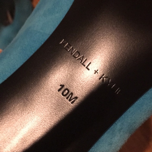 Kendall & Kylie pumps - Picture 5 of 6